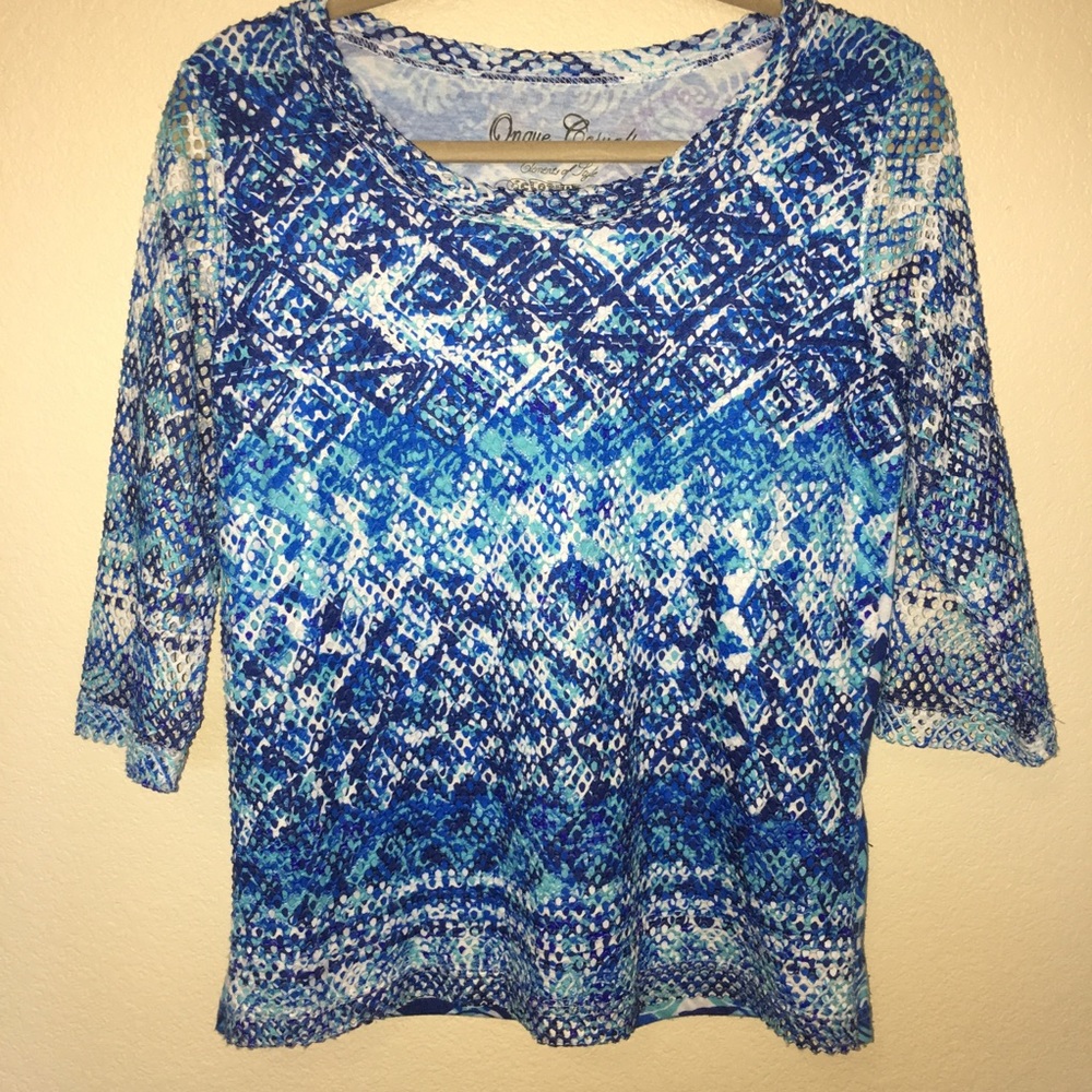 Onque Casuals Small Blue/White Top w/Mesh